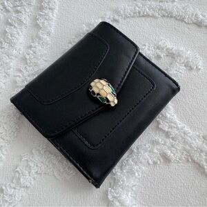 Wallet/Cardholder with iconic snake head clasp